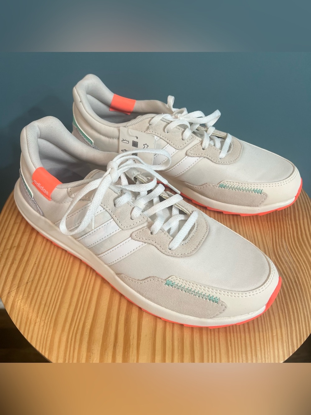 Adidas Retrorun Sneakers Cream Coral Mint Women's Size 7.5 NWT